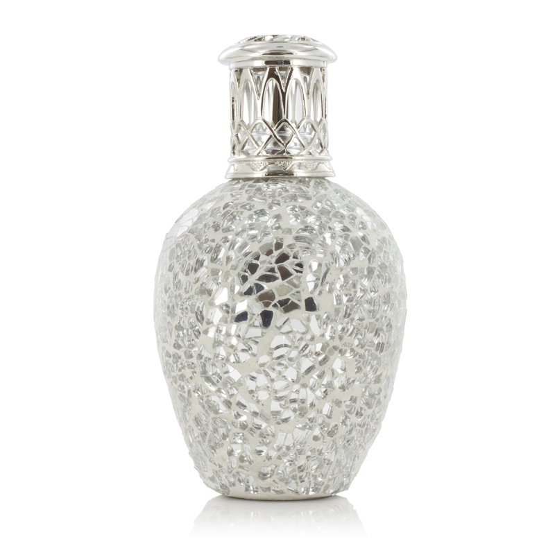 https://www.scentsandhome.de/wp-content/uploads/sites/2/2025/09/487615568-5.jpg