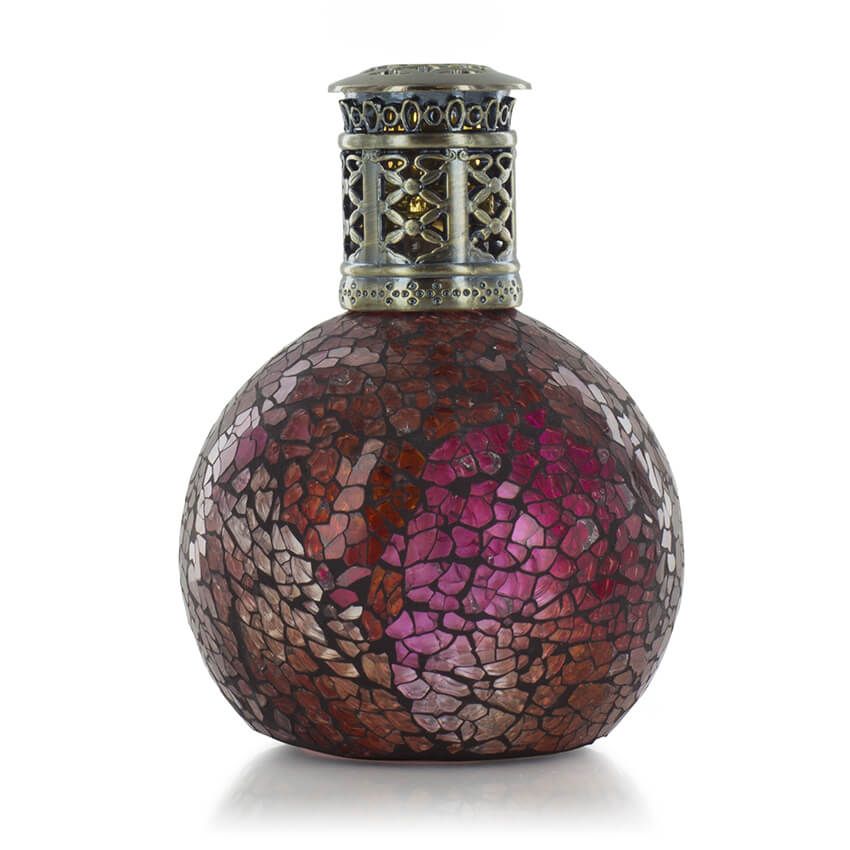 https://www.scentsandhome.de/wp-content/uploads/sites/2/2025/09/825038509-5.jpg