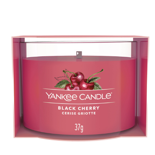 https://www.scentsandhome.de/wp-content/uploads/sites/2/2025/09/Filled-votive-black-cherry-www.geurvoorjehuis.nl_-3.png