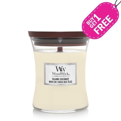 https://www.scentsandhome.de/wp-content/uploads/sites/2/2025/09/WoodWick-Medium-Candle-Island-Coconut-www.geurvoorjehuis.nl_-5.jpg