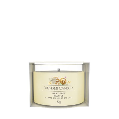 https://www.scentsandhome.de/wp-content/uploads/sites/2/2025/09/Yankee-Candle-Filled-Votive-Banoffee-Waffle-www.geurvoorjehuis.nl_-2.jpg