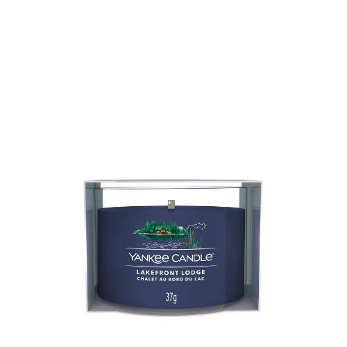 https://www.scentsandhome.de/wp-content/uploads/sites/2/2025/09/Yankee-Candle-Filled-Votive-Lakefront-Lodge-www.geurvoorjehuis.nl_-2.jpg