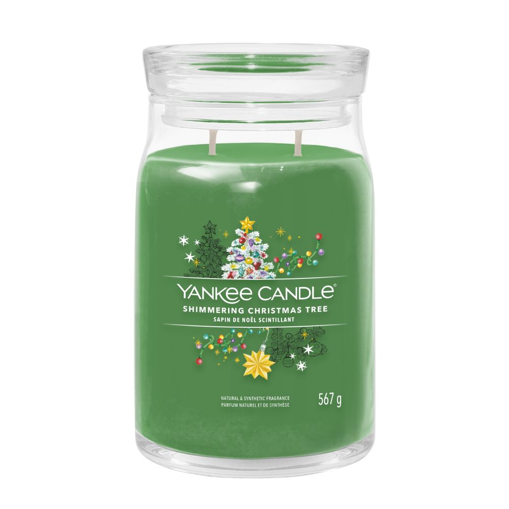 https://www.scentsandhome.de/wp-content/uploads/sites/2/2025/09/Yankee-Candle-Shimmering-Christmas-Tree-www.geurvoorjehuis.nl_-2.jpg