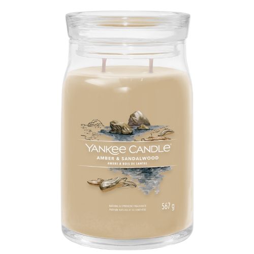 https://www.scentsandhome.de/wp-content/uploads/sites/2/2025/09/Yankee-Candle-Signature-Large-Jar-Amber-Sandalwood-www.geurvoorjehuis.nl_-2.jpg