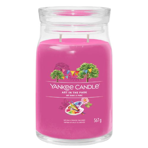 https://www.scentsandhome.de/wp-content/uploads/sites/2/2025/09/Yankee-Candle-Signature-Large-Jar-Art-in-the-Park-www.geurvoorjehuis.nl_-2.jpg