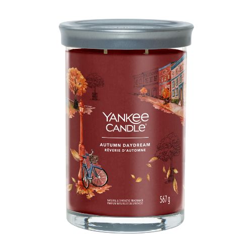 https://www.scentsandhome.de/wp-content/uploads/sites/2/2025/09/Yankee-Candle-Signature-Large-Tumbler-Autumn-Daydream-www.geurvoorjehuis.nl_-2.jpg