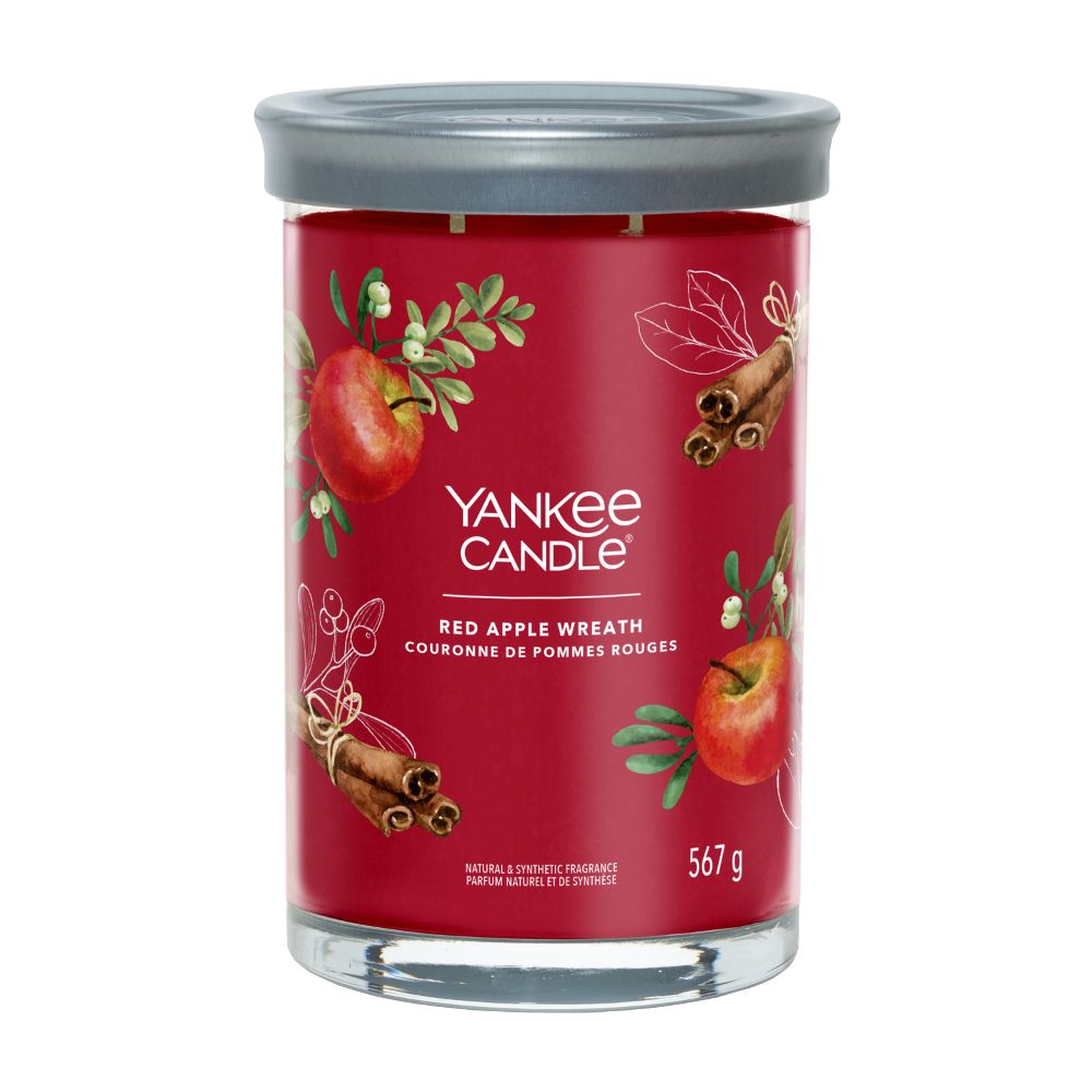 https://www.scentsandhome.de/wp-content/uploads/sites/2/2025/09/Yankee-Candle-Signature-Large-Tumbler-Red-apple-wreath-www.geurvoorjehuis.nl_-2.jpg