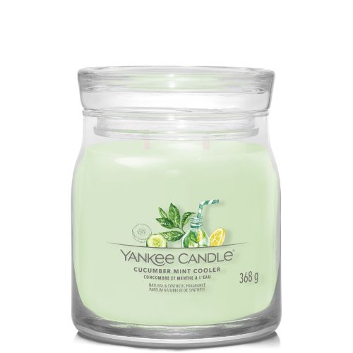 https://www.scentsandhome.de/wp-content/uploads/sites/2/2025/09/Yankee-Candle-Signature-Medium-Jar-Cucumber-Mint-Cooler-www.geurvoorjehuis.nl_-2.jpg