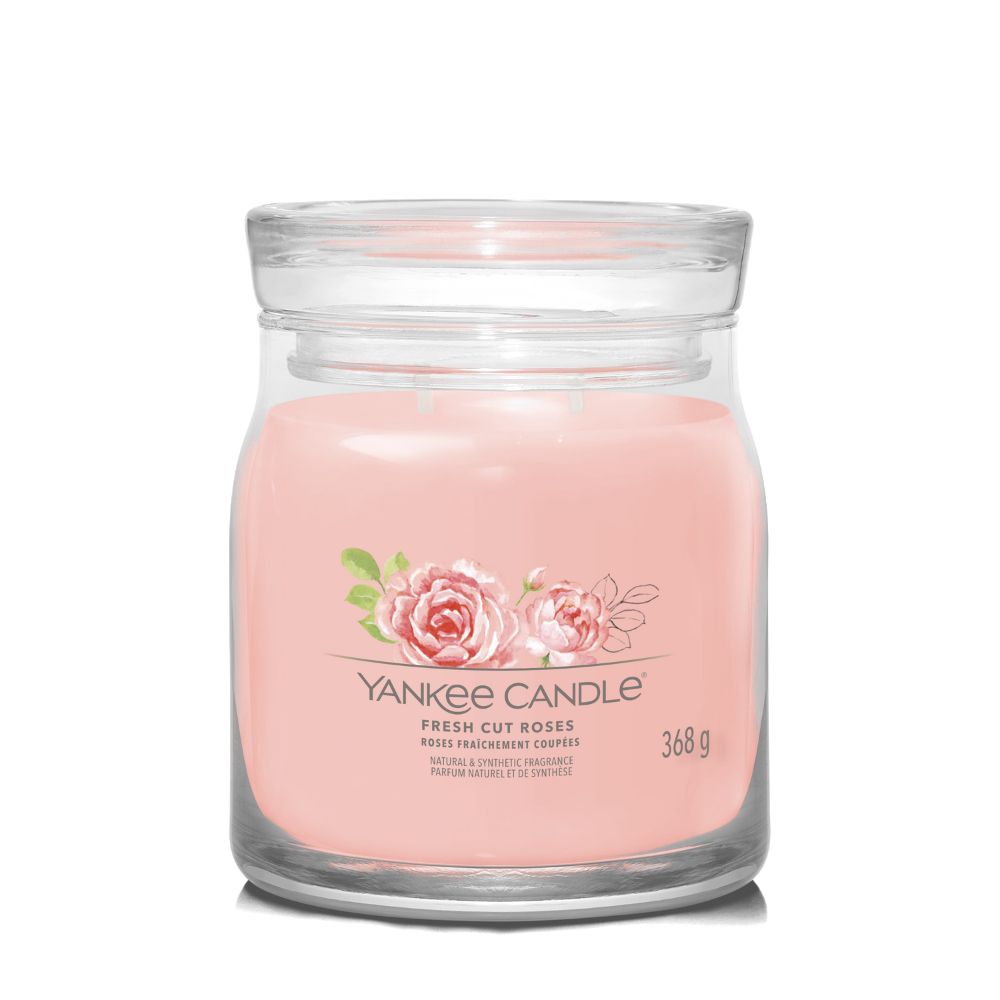 https://www.scentsandhome.de/wp-content/uploads/sites/2/2025/09/Yankee-Candle-Signature-Medium-Jar-Fresh-Cut-Roses-www.geurvoorjehuis.nl_-4.jpg