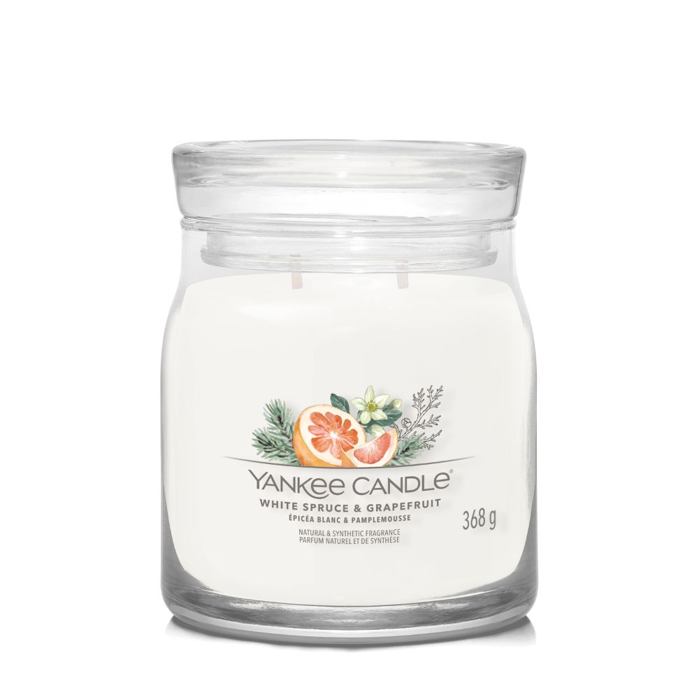https://www.scentsandhome.de/wp-content/uploads/sites/2/2025/09/Yankee-Candle-Signature-Medium-Jar-White-Spruce-Grapefruit-www.geurvoorjehuis.nl_-2.jpg