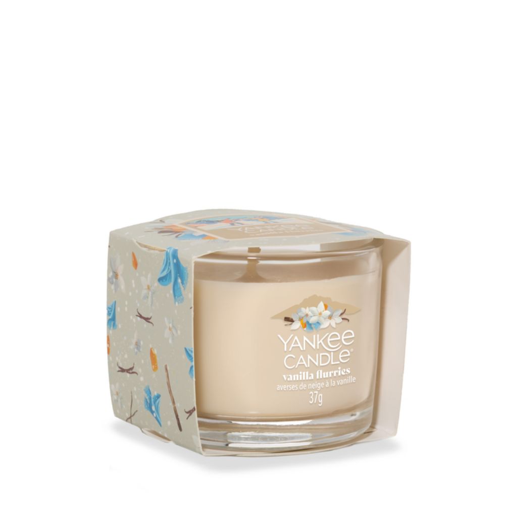 https://www.scentsandhome.de/wp-content/uploads/sites/2/2025/10/Yankee-Candle-Filled-Votive-Vanilla-Flurries-www.geurvoorjehuis.nl_.jpg
